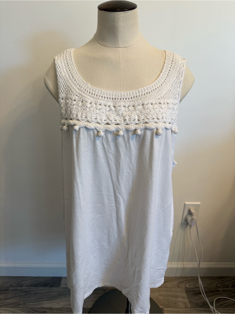 J. Jill White Crochet Yoke Tank with Pom Trim XL